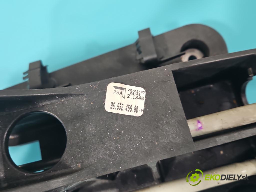 Citroen C4 I 2004-2011 1.6 16V 109 HP manual 80 kW 1587 cm3 5- Páka: Změny: stupeň,rýchlosť 9655245980 (Rýchlostné páky / kulisy)