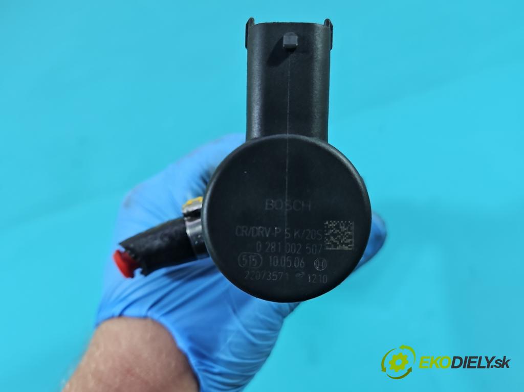 Opel Combo C 2001-2011 1,3.0 cdti 75 HP manual 55 kW 1248 cm3 5- lišta vstrekovacia 0445214086 (Vstrekovacie lišty)