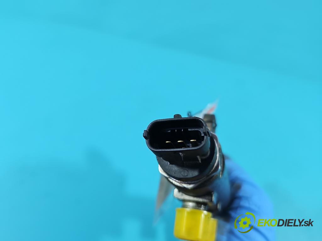 Opel Combo C 2001-2011 1,3.0 cdti 75 HP manual 55 kW 1248 cm3 5- lišta vstrekovacia 0445214086 (Vstrekovacie lišty)