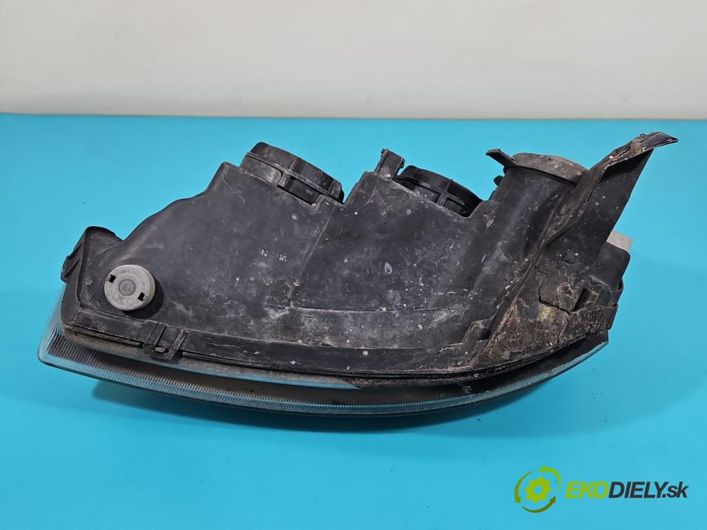 Opel Combo C 2001-2011 1,3.0 cdti 75 HP manual 55 kW 1248 cm3 5- Reflektor: pravý  (Pravé)