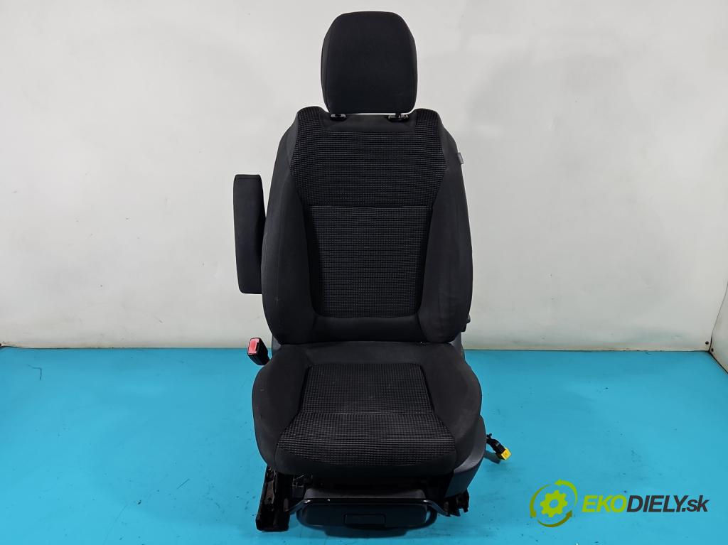 Peugeot 5008 I 2009-2017 2.0 hdi 163 HP automatic 120 kW 1997 cm3 5- Sedačka ľavý  (Sedačky, sedadlá)