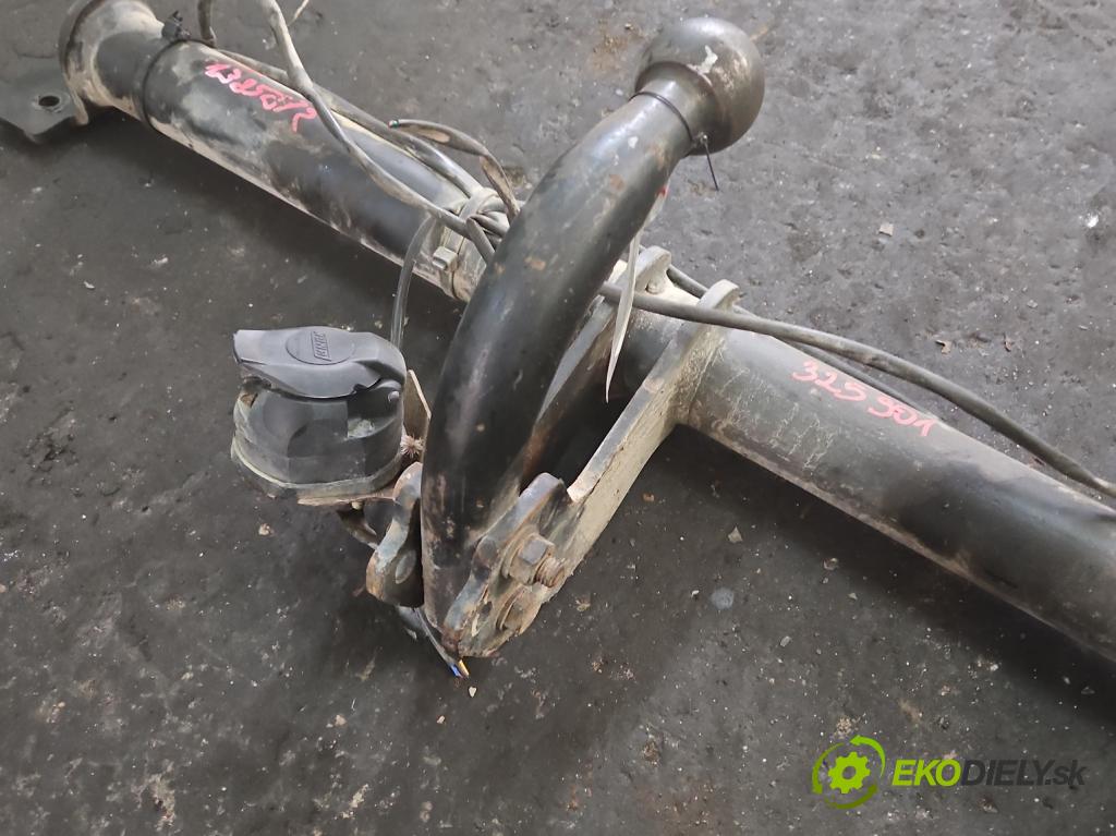 Opel Zafira A 1999-2005 1.8 16v 116 hp manual 85 kW 1796 cm3 5- oko tažné  (Tažná zařízení)