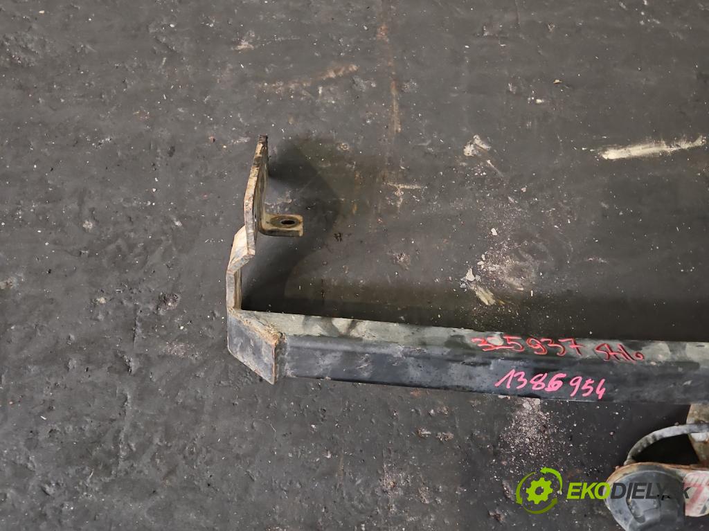 Fiat Stilo 1.9 jtd 116 hp manual 85 kW 1910 cm3 5- oko tažné  (Tažná zařízení)