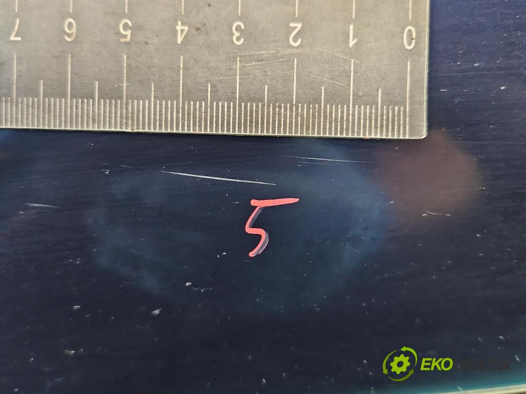 Fiat Stilo 1.9 jtd 116 hp manual 85 kW 1910 cm3 5- zadní kufrové dveře  (Zadní kapoty)