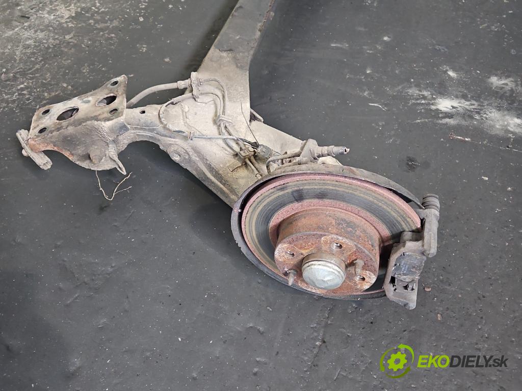 Fiat Stilo 1.6 16V 103 hp manual 76 kW 1596 cm3 5- zadní výztuha (Výztuhy zadní)