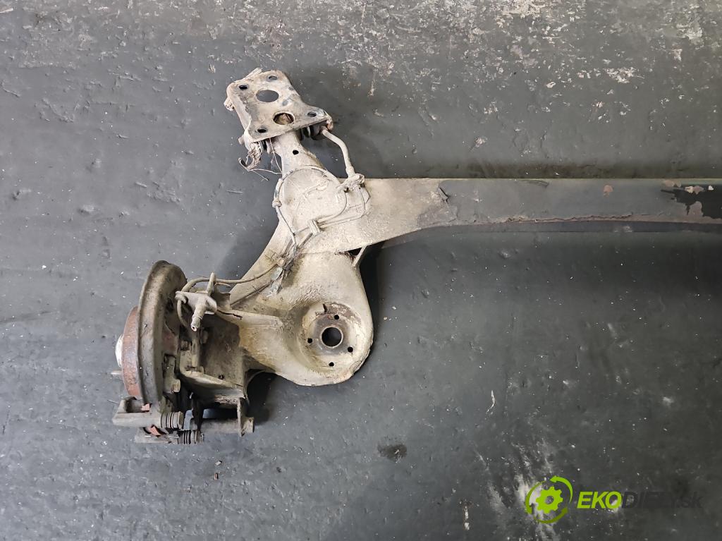 Fiat Stilo 1.6 16V 103 hp manual 76 kW 1596 cm3 5- zadní výztuha (Výztuhy zadní)