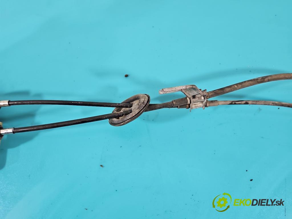 Honda Jazz II 2002-2008 1.3b: 83 HP manual 61 kW 1339 cm3 5- Páka: Změny: stupeň,rýchlosť  (Rýchlostné páky / kulisy)