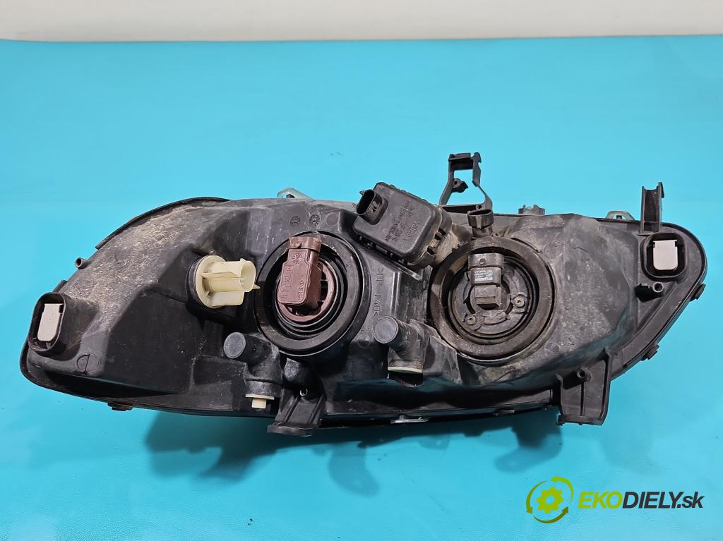 Opel Zafira A 1999-2005 1.8 16v 116 HP manual 85 kW 1796 cm3 5- Reflektor: pravý  (Pravé)