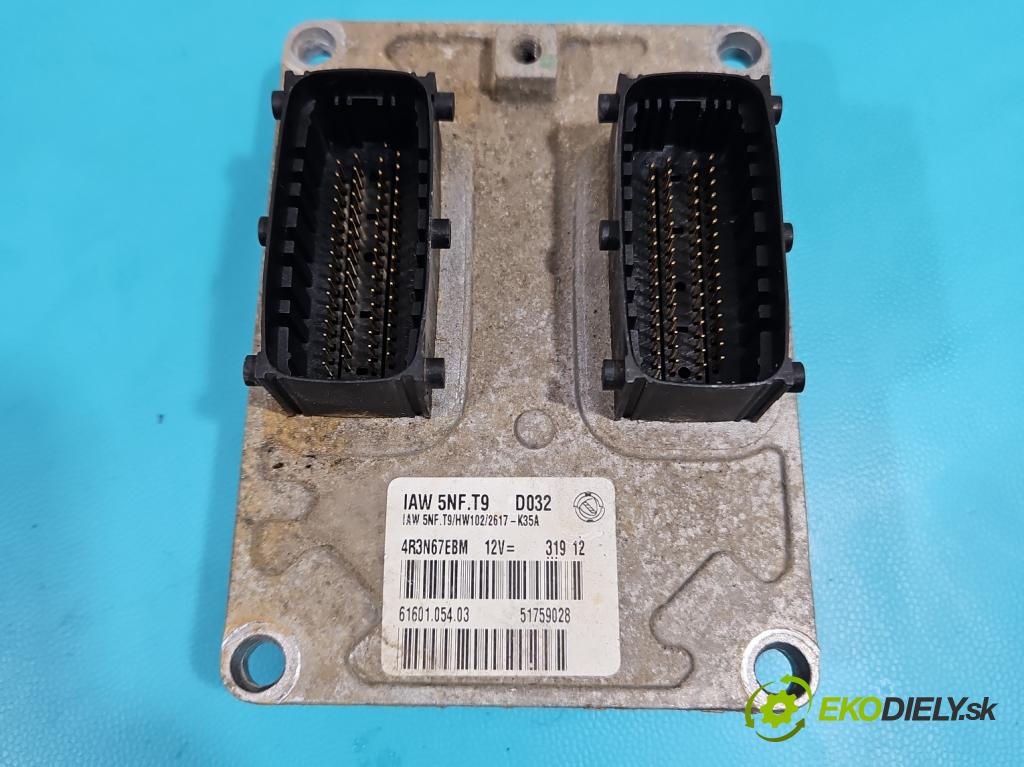 Fiat Stilo 1.6 16V 103 hp manual 76 kW 1596 cm3 5- řídící jednotka motoru 51759028
