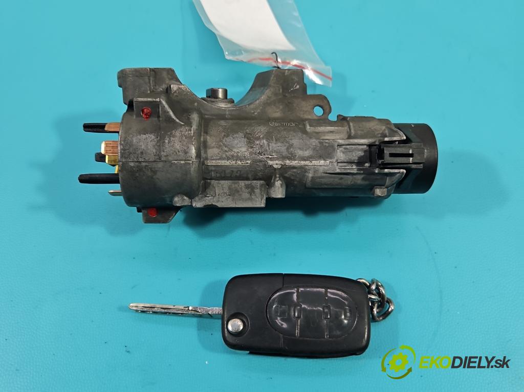 Audi A4 B6 2000-2004 1.9 TDI 131 HP manual 96 kW 1896 cm3 4- Spínačka 4B0905851C (Spínacie skrinky a kľúče)