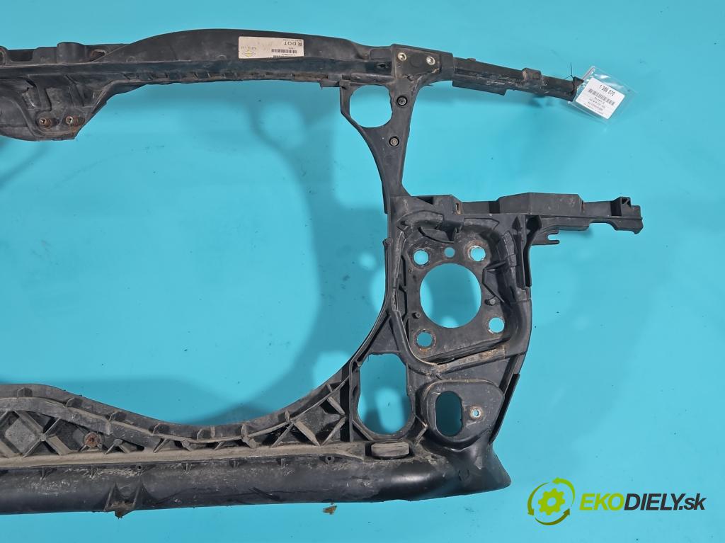 Audi A4 B6 2000-2004 1.9 TDI 131 hp manual 96 kW 1896 cm3 4- stěna přední  (Výztuhy přední)