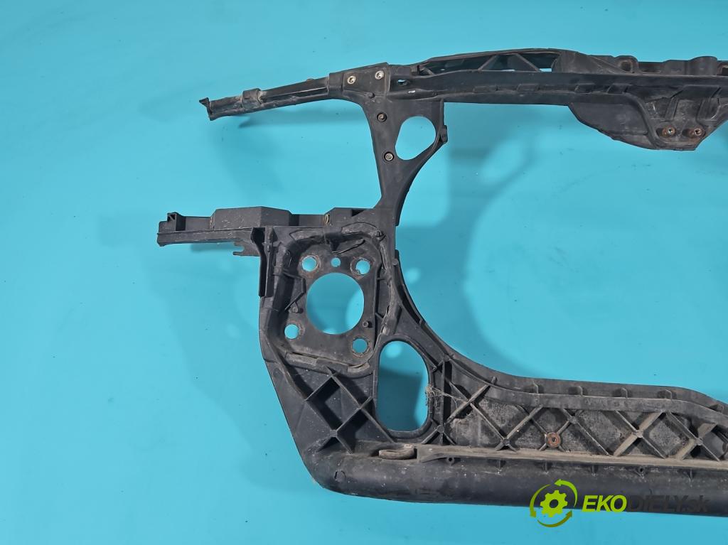 Audi A4 B6 2000-2004 1.9 TDI 131 hp manual 96 kW 1896 cm3 4- stěna přední  (Výztuhy přední)