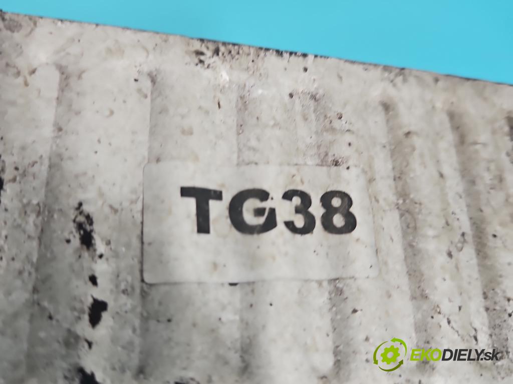 Audi A4 B6 2000-2004 1.9 TDI 131 hp manual 96 kW 1896 cm3 4- Intercooler  (Chladiče nasávaného vzduchu (intercoolery))