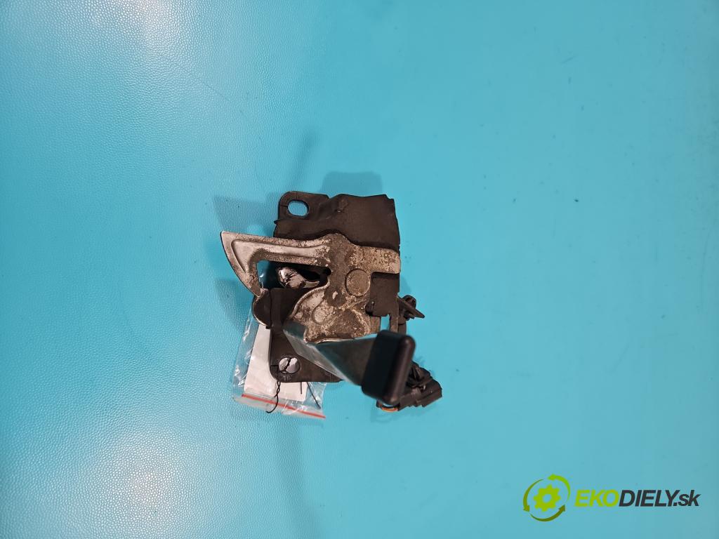Honda Civic VIII 2006-2011 1.8 16v 140 hp manual 103 kW 1799 cm3 5- zámek kapoty