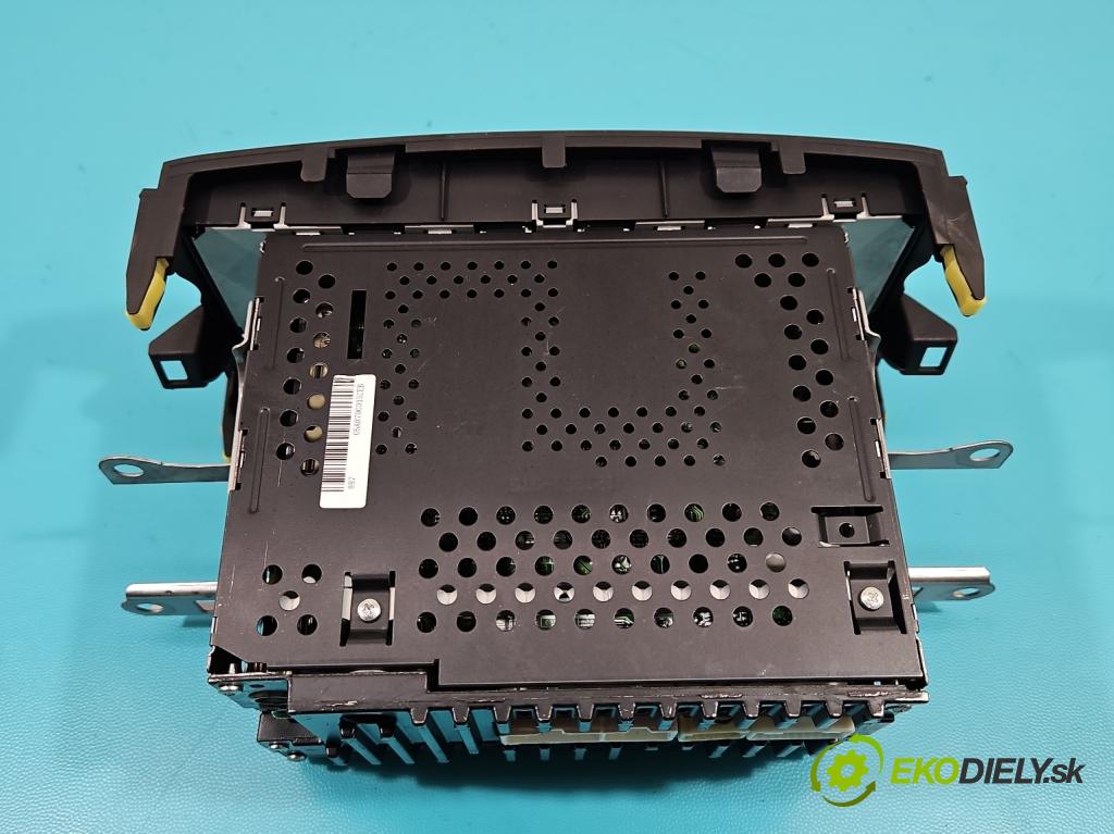 Toyota Auris I 2006-2013 1.4 D4D 90 HP manual 66 kW 1364 cm3 5- Radio originál 86120-1A230