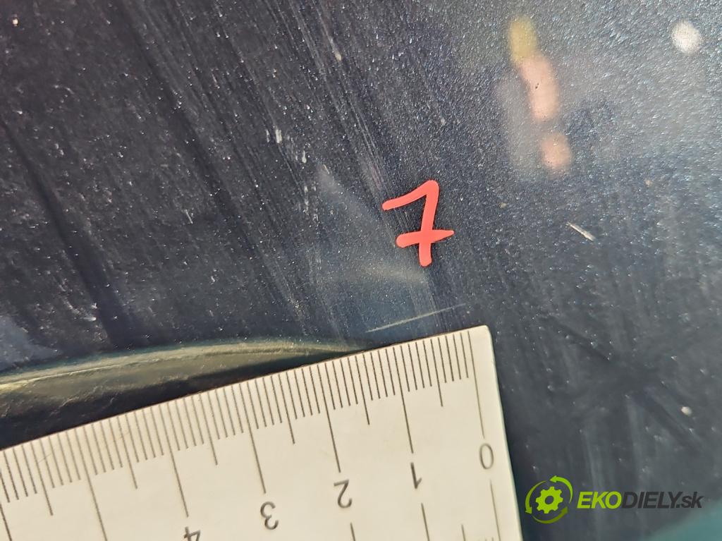 Peugeot 5008 I 2009-2017 2.0 hdi 163 hp automatic 120 kW 1997 cm3 5- zadní kufrové dveře  (Zadní kapoty)