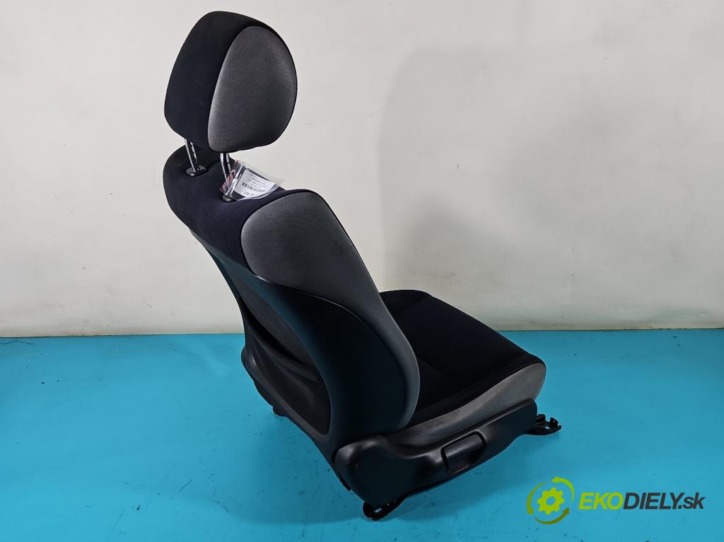 Honda Civic VIII 2006-2011 1.8 16v 140 HP manual 103 kW 1799 cm3 5- Sedačka pravý  (Sedačky, sedadlá)