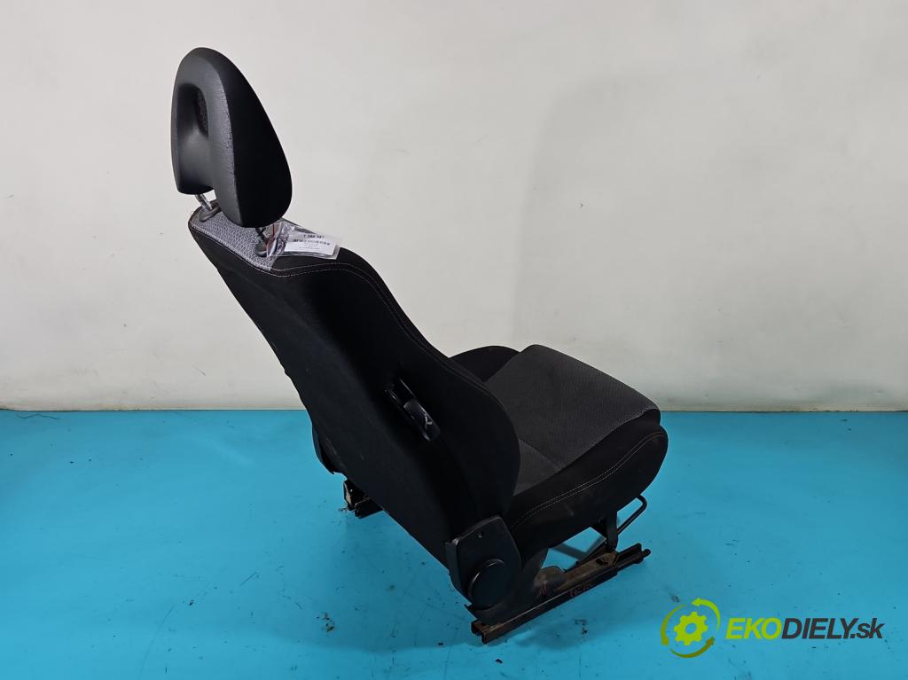 Fiat Seicento 1.1b 54 HP manual 40 kW 1108 cm3 3- Sedačka pravý  (Sedačky, sedadlá)