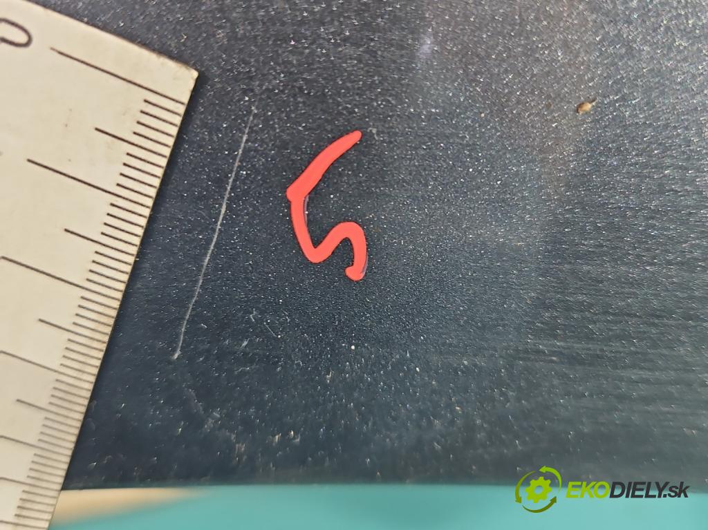 Peugeot 407 2.0 hdi 136hp automatic 100 kW 1997 cm3 4- blatnik přední levý  (Predné ľavé)