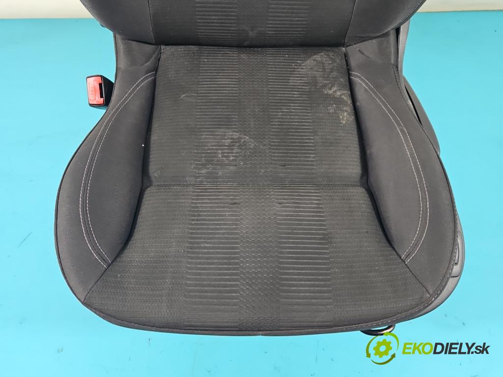 Renault Clio III 2005-2012 1,2.0 16v 101 HP manual 74 kW 1149 cm3 5- Sedačka ľavý  (Sedačky, sedadlá)