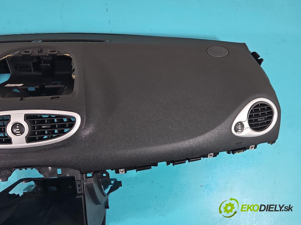 Renault Clio III 2005-2012 1,2.0 16v 101 HP manual 74 kW 1149 cm3 5- kokpit,pristrojová doska rozdeľovacia