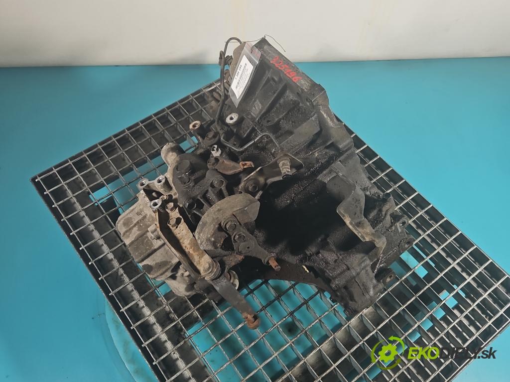Toyota Corolla E12 2001-2009 1.6 VVti: 110 HP manual 81 kW 1598 cm3 5- prevodovka stupeň,rýchlosť manual C60 5