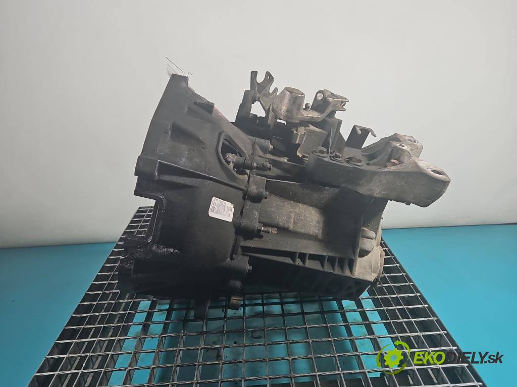 Ford Transit 2000-2006 2.0 tddi 75 HP manual 55 kW 1998 cm3 5- prevodovka stupeň,rýchlosť manual 1C1R7002AL