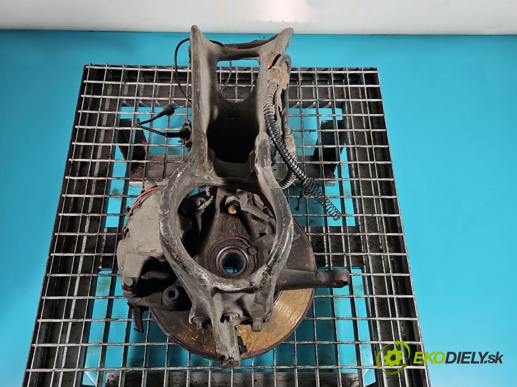 Peugeot 407 2.0 hdi 136 HP automatic 100 kW 1997 cm3 4- náboj pravé (Náboje)