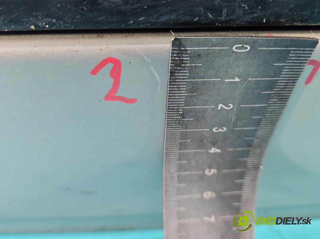 Volvo V40 I 1995-2004 1.9 TD 90 hp manual 66 kW 1870 cm3 5- zadní kufrové dveře  (Zadní kapoty)