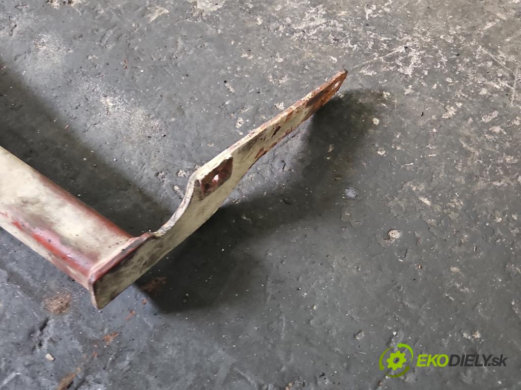 Peugeot 206 1.9d 69KM manual 51 kW 1868 cm3 5- oko tažné  (Tažná zařízení)