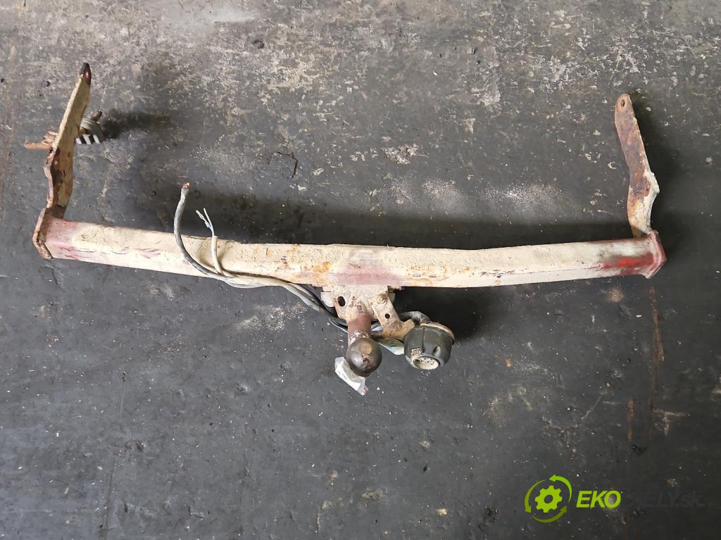 Peugeot 206 1.9d 69KM manual 51 kW 1868 cm3 5- oko tažné  (Tažná zařízení)