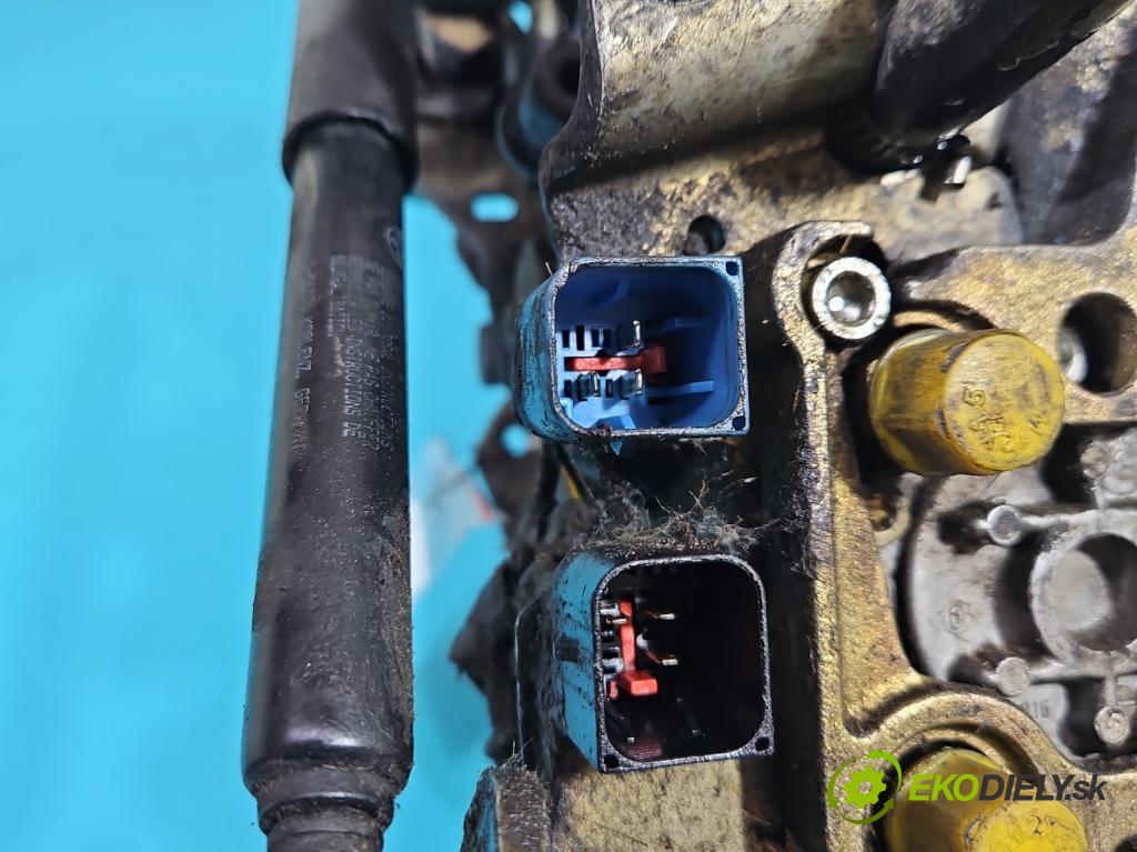 Peugeot 206 1.9d 69KM manual 51 kW 1868 cm3 5- čerpadlo vstrekovacia R8445B350A (Vstrekovacie čerpadlá)