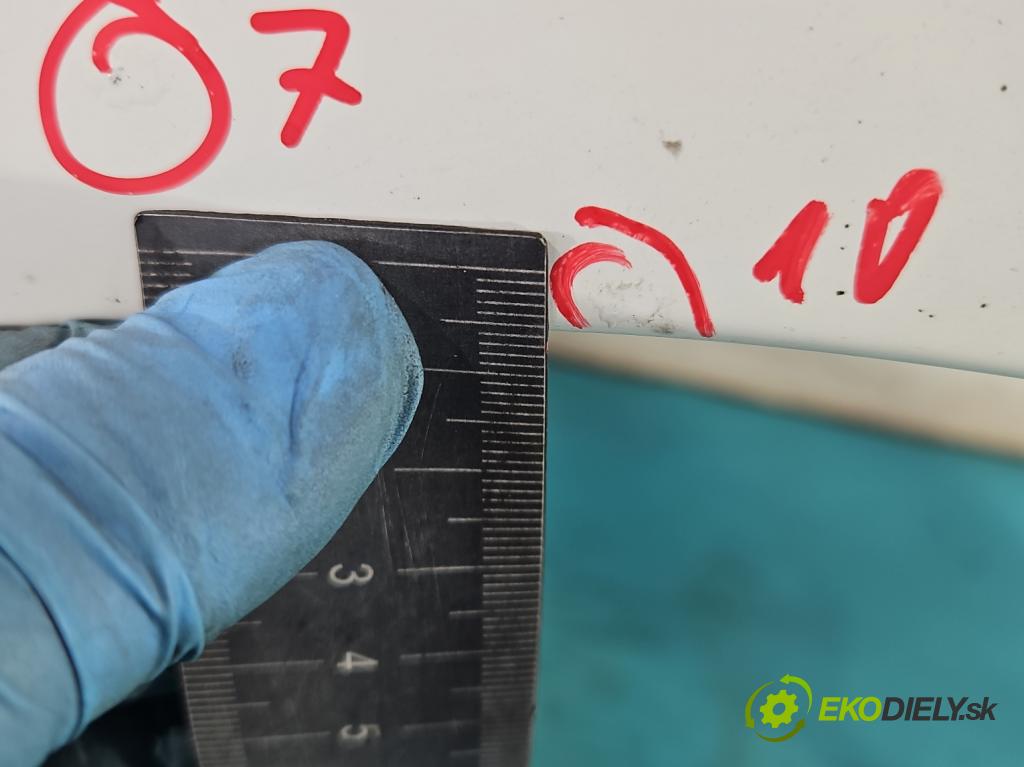 Toyota Auris I 2006-2013 1.4 D4D 90 hp manual 66 kW 1364 cm3 5- blatnik přední levý  (Predné ľavé)