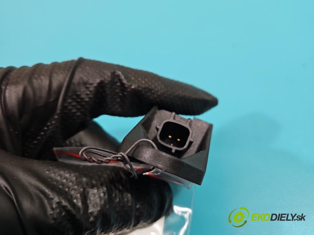 Vw Golf IV 1997-2003 1.9 sdi 68 HP manual 50 kW 1896 cm3 5- snímač šokovat: 02310D243UY6 (Snímače nárazu)