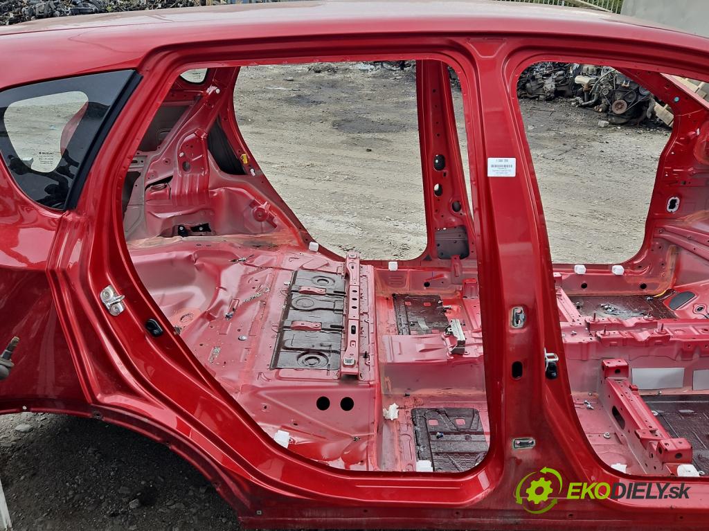 Suzuki SX4 S-Cross 2013-2021 1.4 T 129 hp manual 95 kW 1373 cm3 5- práh pravý  (Ostatní)