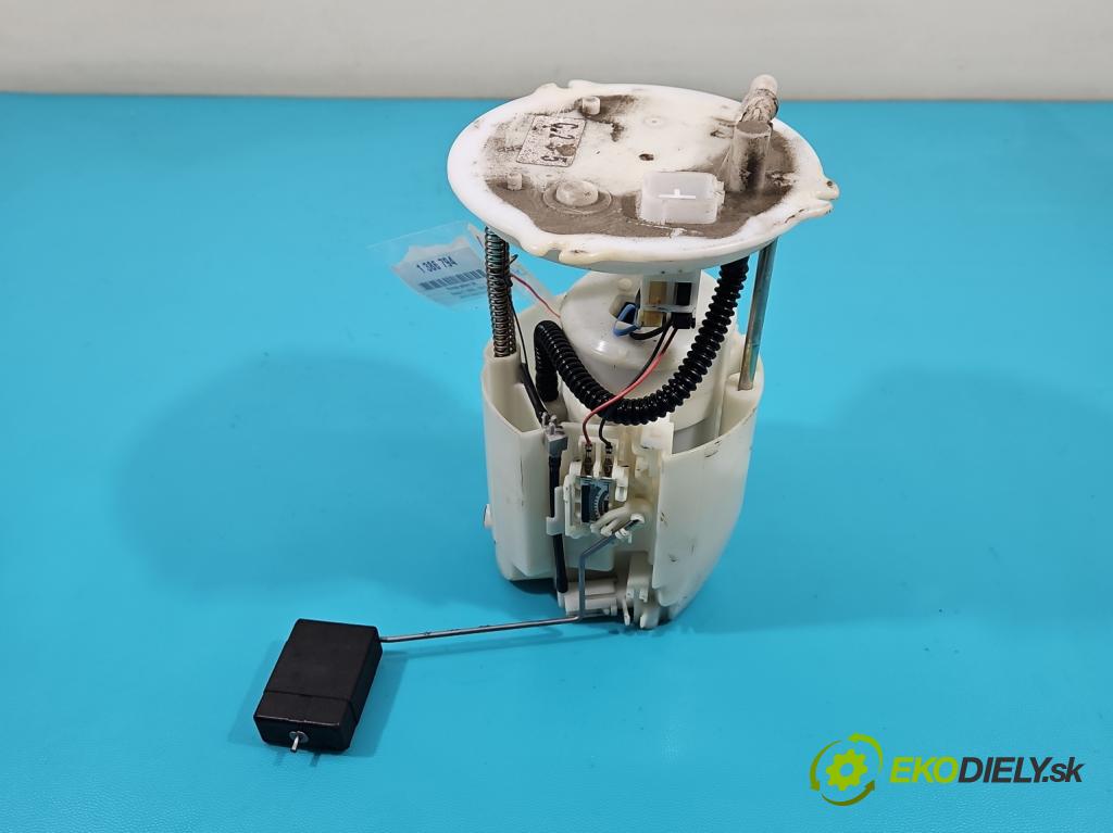 Mazda 5  2005-2010 1.8 16V 116 hp manual 85 kW 1798 cm3 5- čerpadlo paliva 