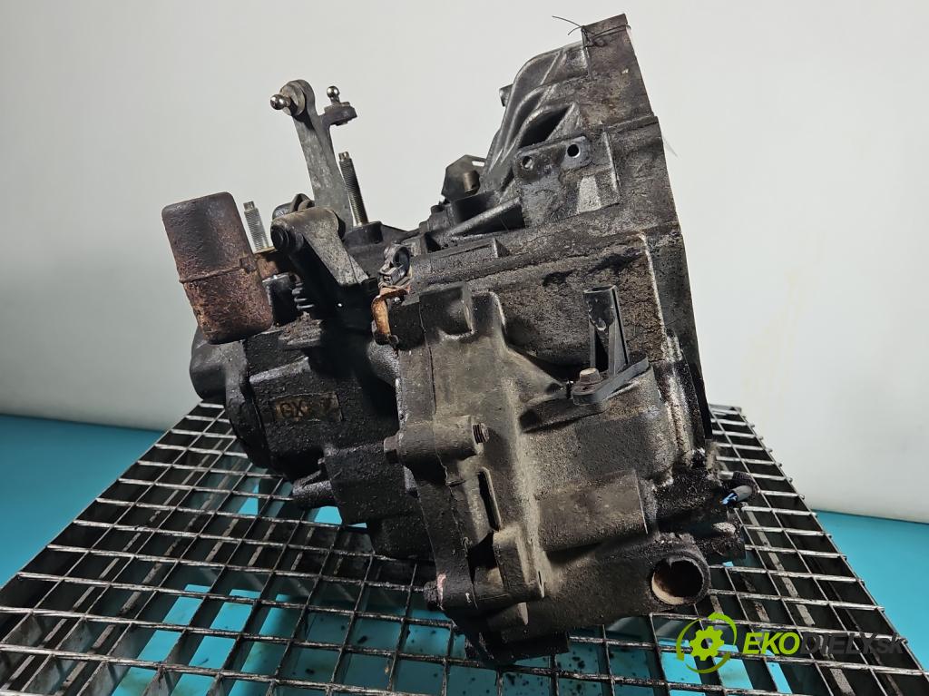 Mazda 5  2005-2010 1.8 16V 116 HP manual 85 kW 1798 cm3 5- prevodovka stupeň,rýchlosť manual