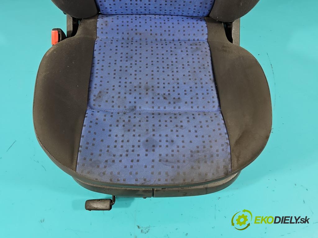 Vw Lupo 1.0 mpi 50KM manual 37 kW 999 cm3 3- Sedačka ľavý  (Sedačky, sedadlá)