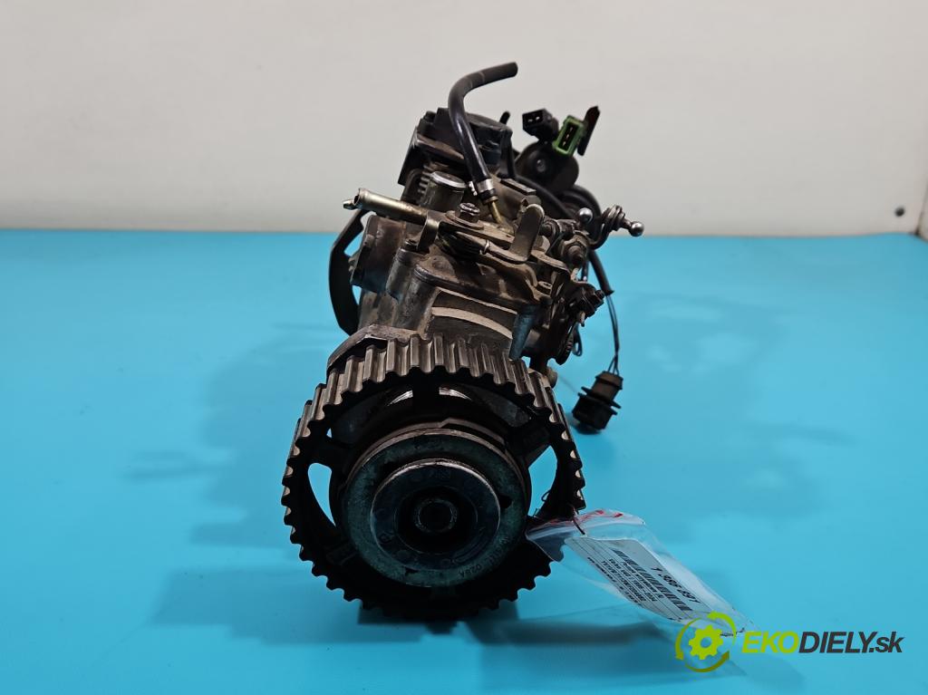 Volvo V40 I 1995-2004 1.9 TD 90 HP manual 66 kW 1870 cm3 5- čerpadlo vstrekovacia R8448B260A (Vstrekovacie čerpadlá)