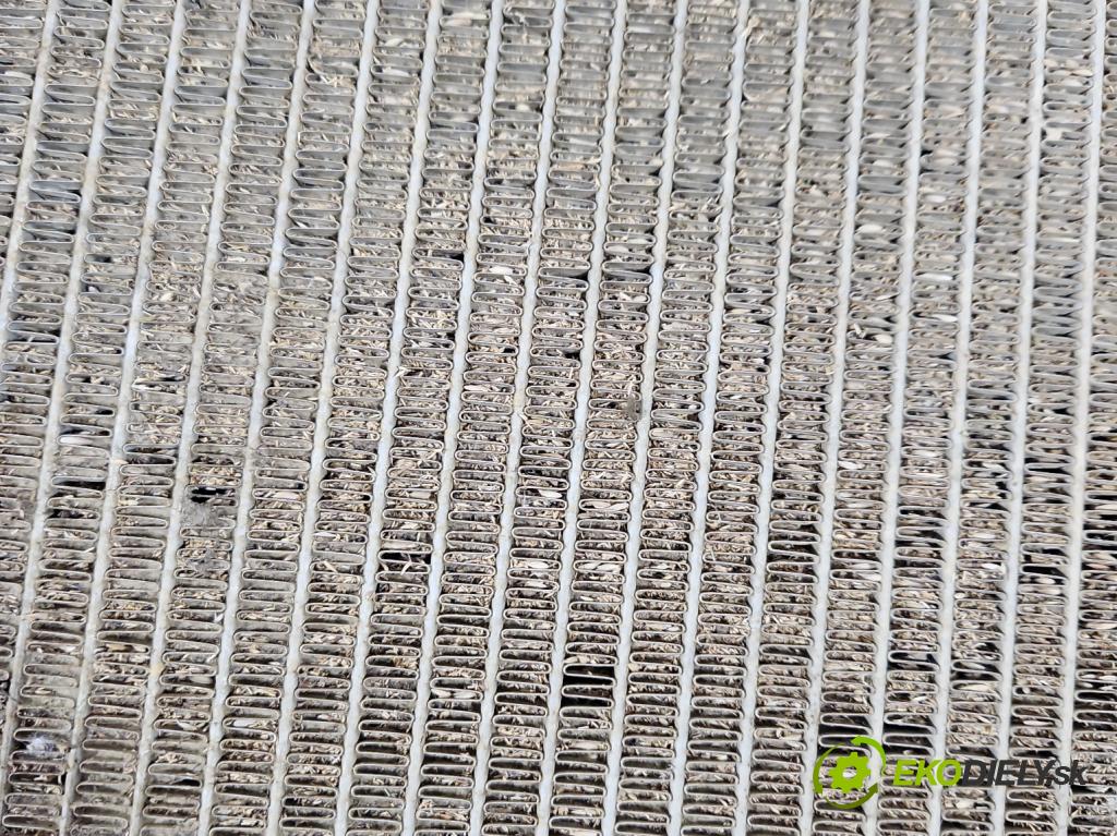 Mitsubishi L200 1996-2007 2.5d 75 hp manual 55 kW 2477 cm3 5- Chladič vody  (Chladiče vody)