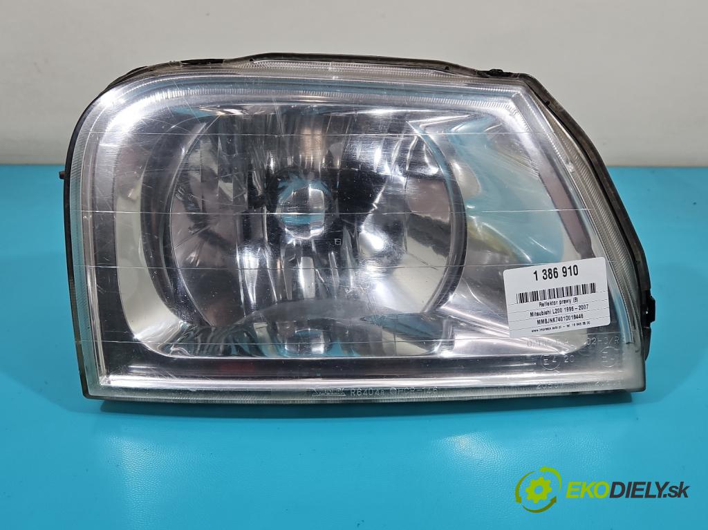 Mitsubishi L200 1996-2007 2.5d 75 HP manual 55 kW 2477 cm3 5- Reflektor: pravý  (Pravé)
