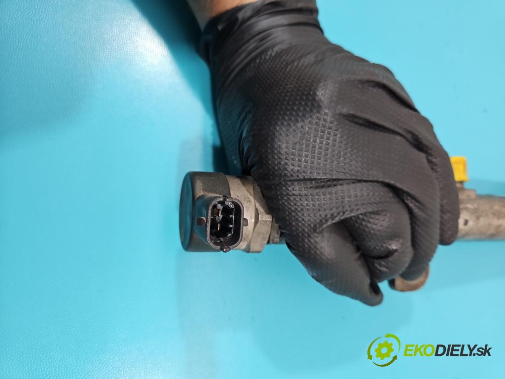 Opel Meriva A 2002-2010 1,3.0 cdti 75 HP manual 55 kW 1248 cm3 5- lišta vstrekovacia 0445214086 (Vstrekovacie lišty)