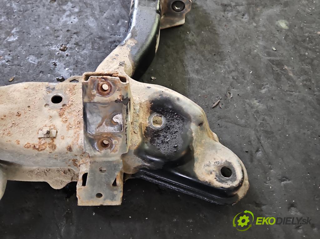 Opel Meriva A 2002-2010 1,3.0 cdti 75 hp manual 55 kW 1248 cm3 5- výztuha motoru