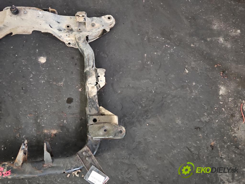 Opel Meriva A 2002-2010 1,3.0 cdti 75 hp manual 55 kW 1248 cm3 5- výztuha motoru