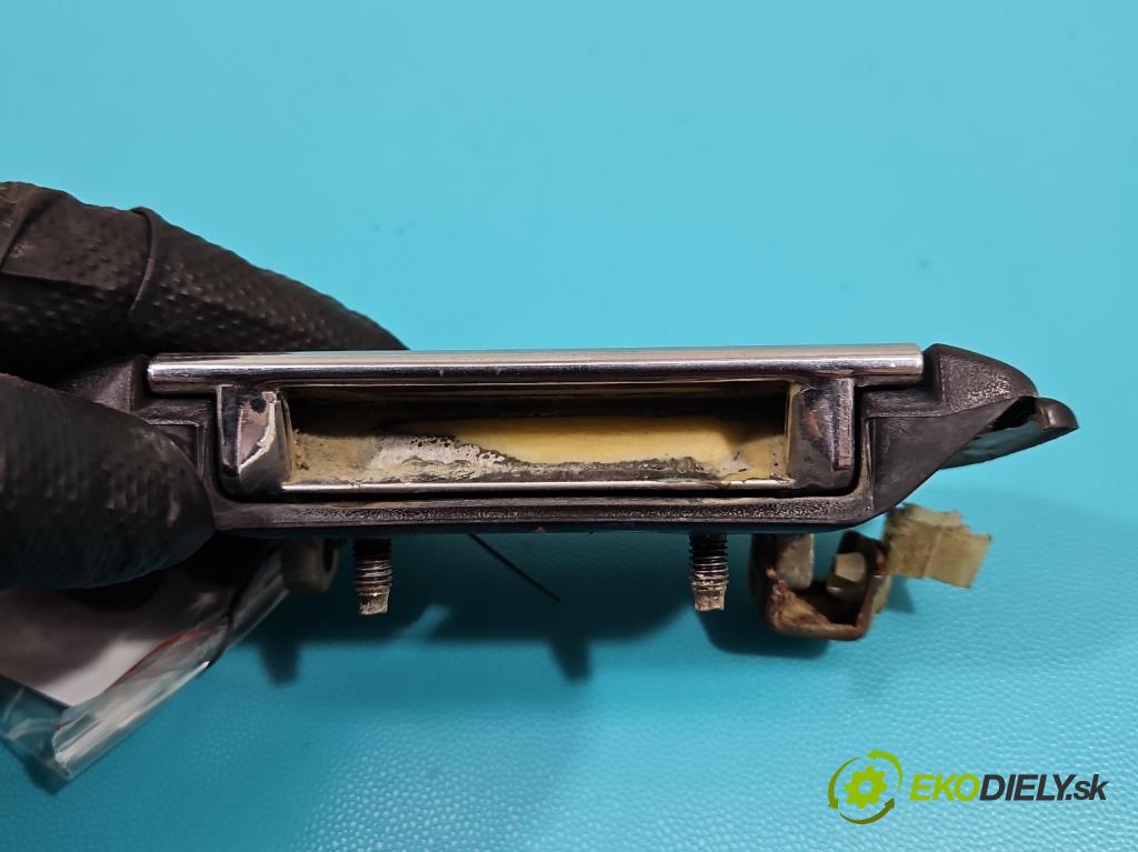 Mitsubishi L200 1996-2007 2.5d 75 HP manual 55 kW 2477 cm3 5- rukoväť predné ľavé mimo:  (Vonkajšie predné ľavé)