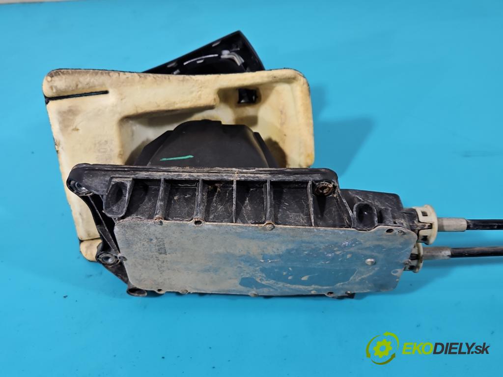 Renault Clio III 2005-2012 1,2.0 16v 101 HP manual 74 kW 1149 cm3 5- Páka: Změny: stupeň,rýchlosť  (Rýchlostné páky / kulisy)