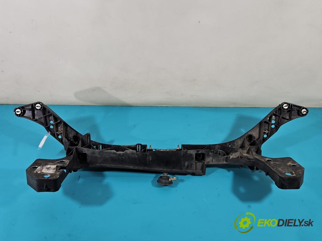 Renault Clio III 2005-2012 1,2.0 16v 101 hp manual 74 kW 1149 cm3 5- stěna přední  (Výztuhy přední)