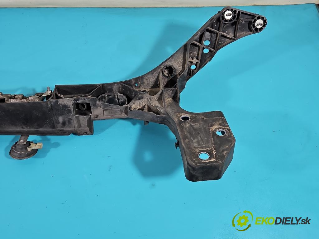 Renault Clio III 2005-2012 1,2.0 16v 101 hp manual 74 kW 1149 cm3 5- stěna přední  (Výztuhy přední)