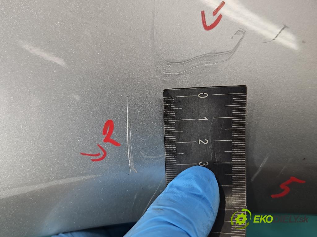 Audi A6 C6 2004-2011 2.7 TDI 179KM automatic 132 kW 2698 cm3 5- blatnik přední pravý  (Klika dveří ostatní)