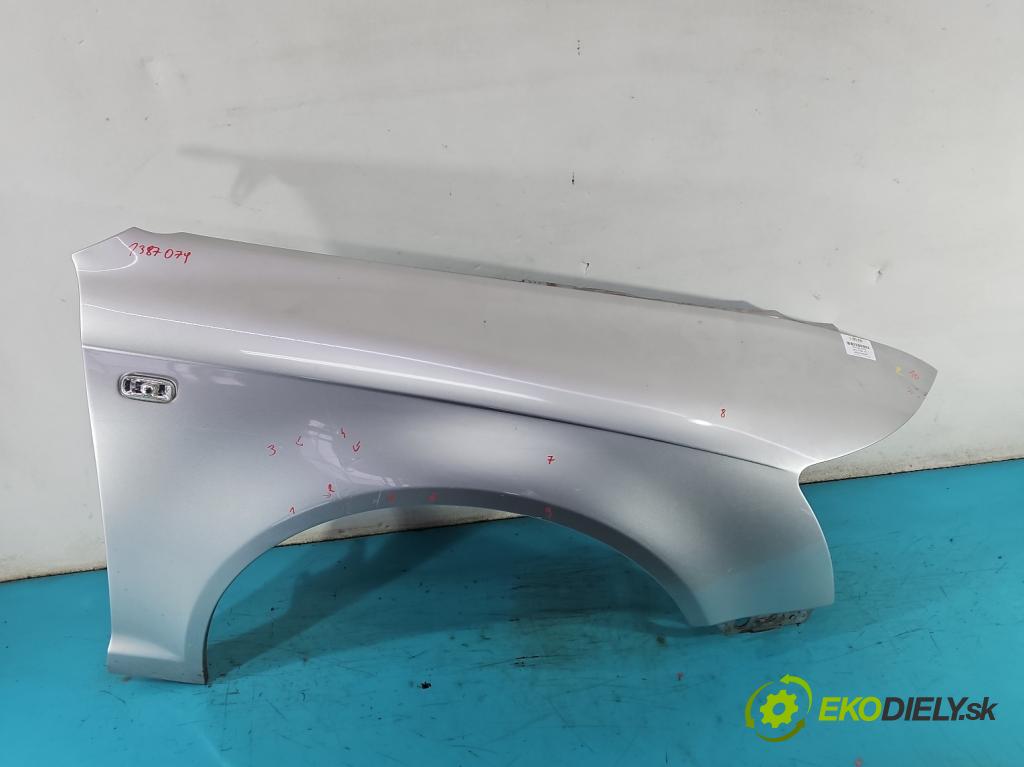 Audi A6 C6 2004-2011 2.7 TDI 179KM automatic 132 kW 2698 cm3 5- blatnik přední pravý  (Klika dveří ostatní)